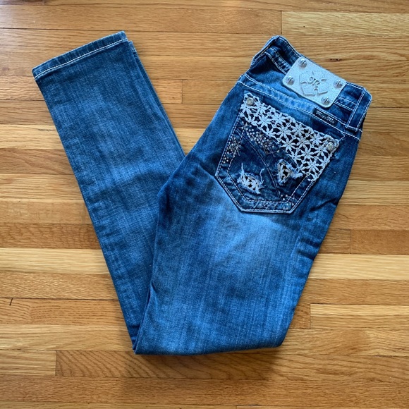 NWOT Miss Me lace bling skinny size 28